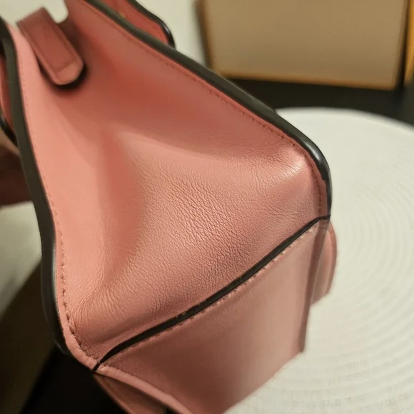 Fendi Flip Tote - Small With Shoulder Strap - Picture 4 of 11